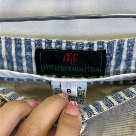 Abercrombie & Fitch Tan Women's Cargo Shorts - Picture 2 of 5